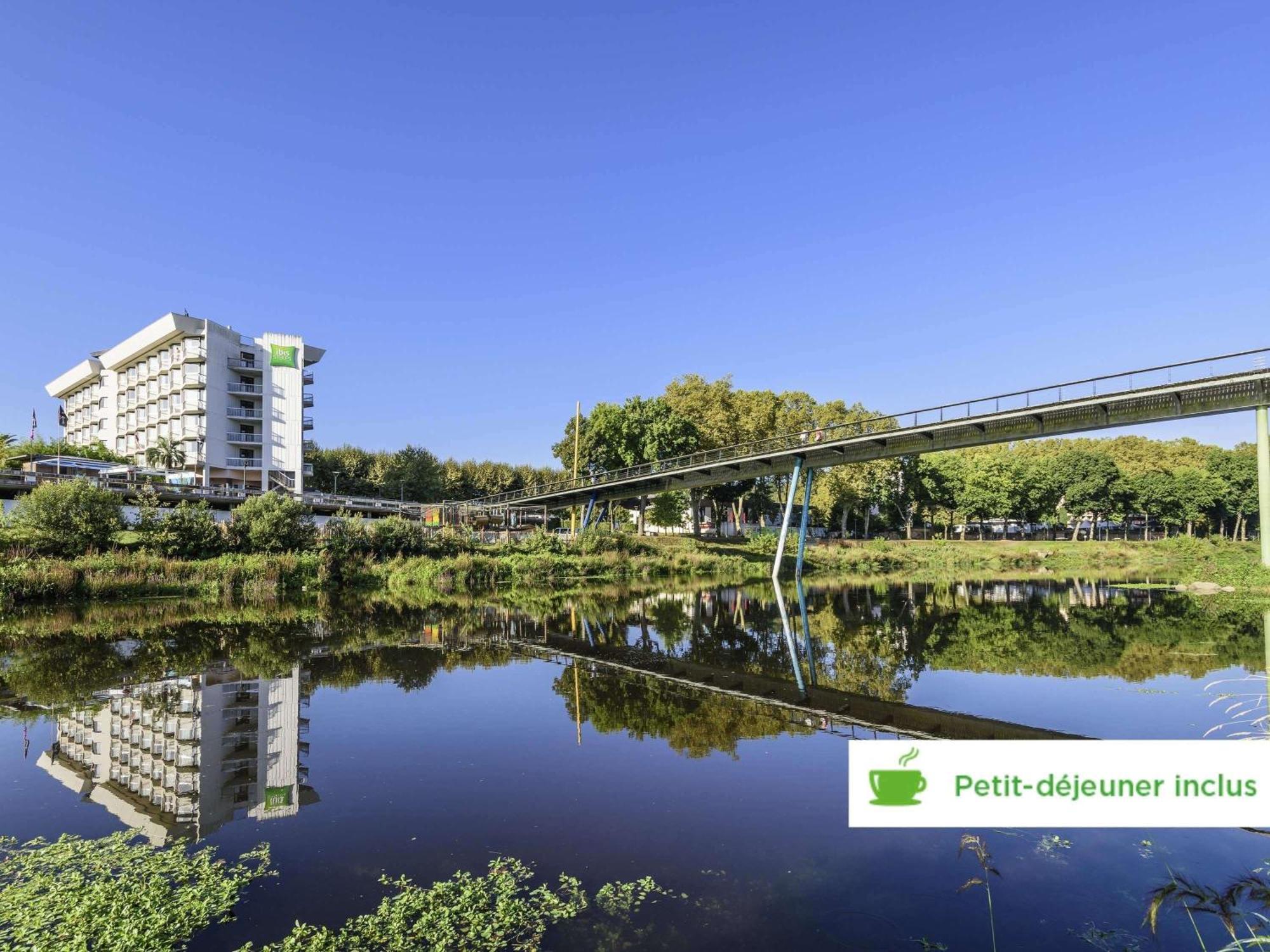 Ibis Styles Dax Centre Hotel Exterior photo